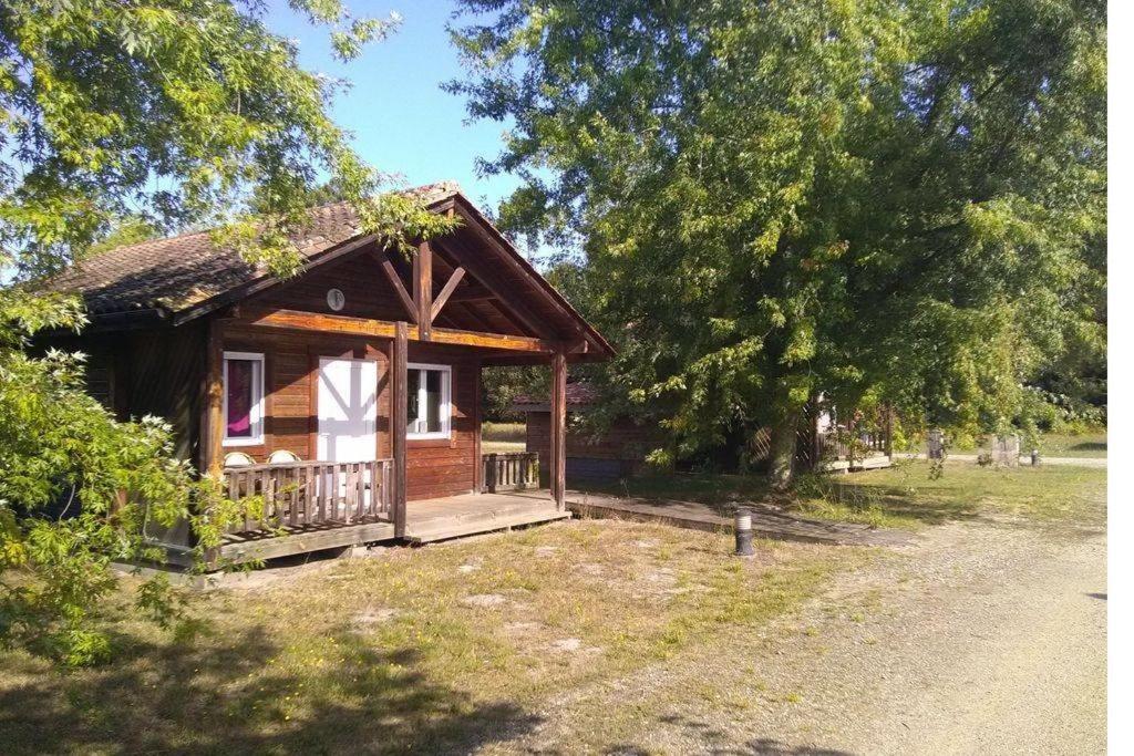 Camping Familial Les Chalets D'Uza المظهر الخارجي الصورة