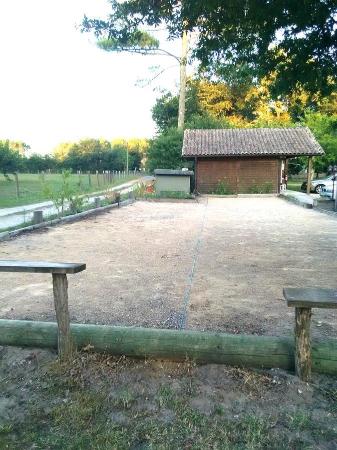 Camping Familial Les Chalets D'Uza المظهر الخارجي الصورة